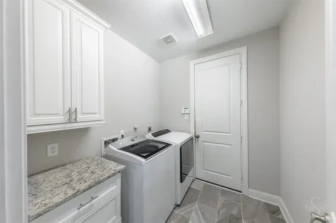 32434 Waterford Crest Lane Fulshear TX 77441