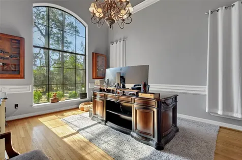 10235 Holly Grove Conroe TX 77304