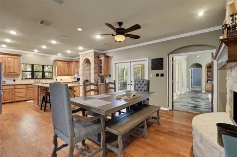 10235 Holly Grove Conroe TX 77304