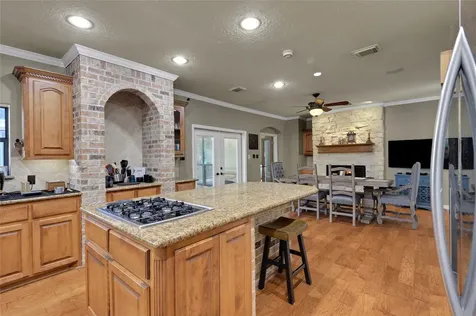 10235 Holly Grove Conroe TX 77304