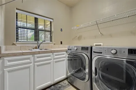 10235 Holly Grove Conroe TX 77304