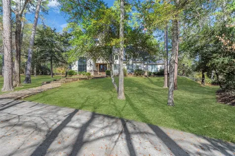 10235 Holly Grove Conroe TX 77304