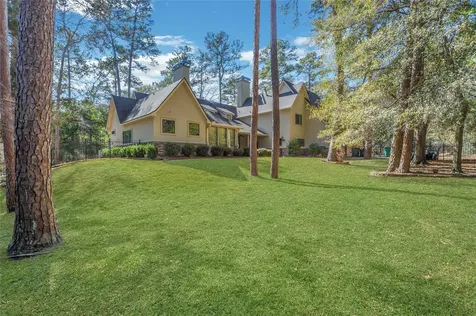 10235 Holly Grove Conroe TX 77304