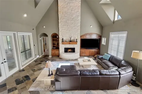 10235 Holly Grove Conroe TX 77304