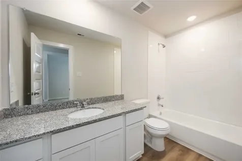 819 Clear Valley Lane Dayton TX 77535