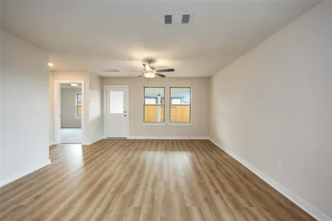 819 Clear Valley Lane Dayton TX 77535