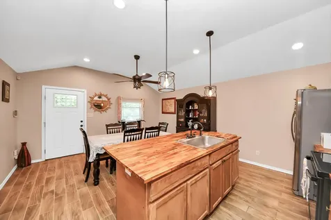 14961 Lamar Road Willis TX 77378