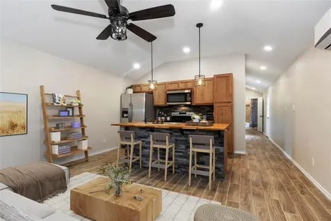 14961 Lamar Road Willis TX 77378