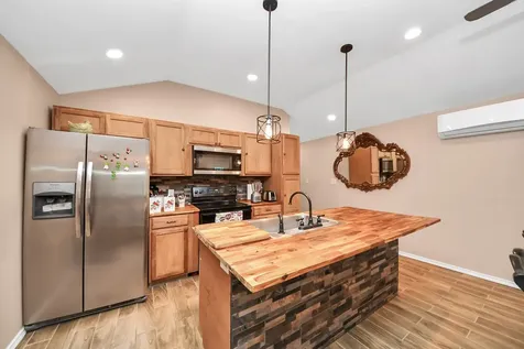 14961 Lamar Road Willis TX 77378