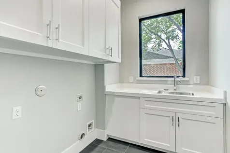 3906 Marquette Street West University Place TX 77005