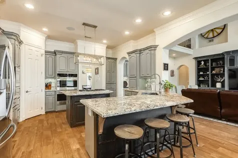 203 Arrowhead Drive Lake Jackson TX 77566