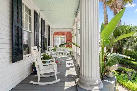 1112 Broadway Street Galveston TX 77550