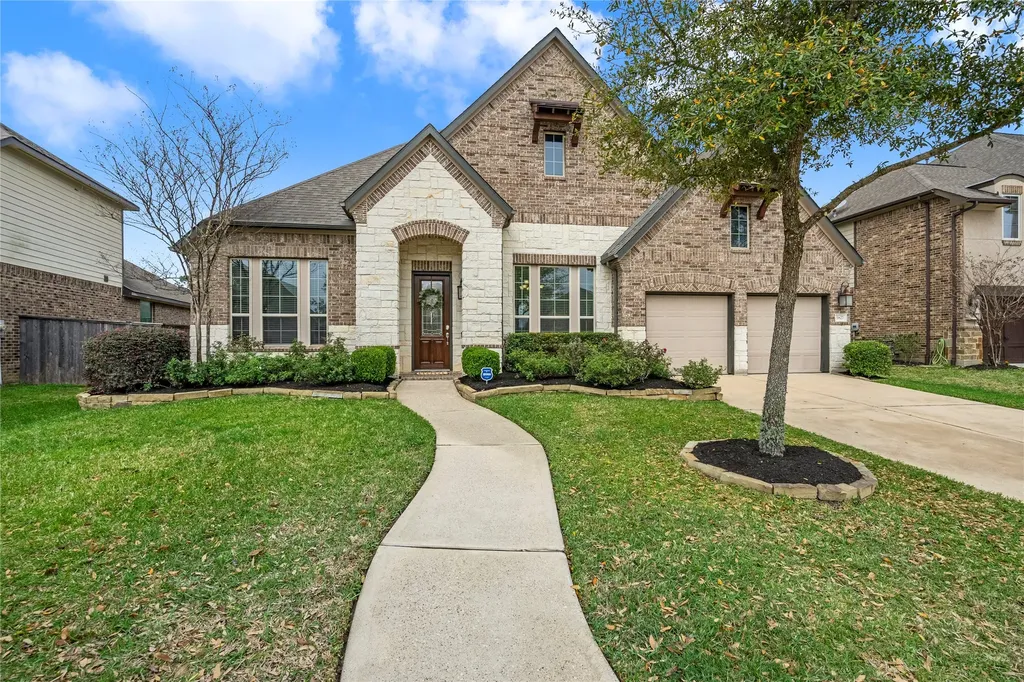 5827 Majestic Harbor Lane Houston TX 77365