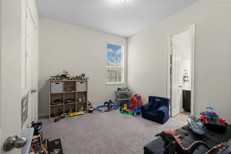 5827 Majestic Harbor Lane Houston TX 77365