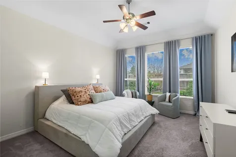 5827 Majestic Harbor Lane Houston TX 77365
