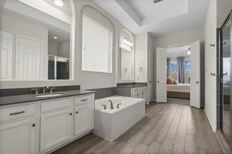 5827 Majestic Harbor Lane Houston TX 77365