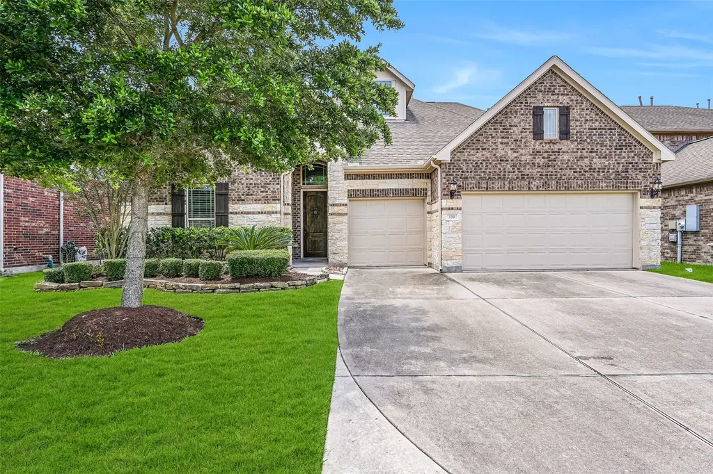 339 Woodway Drive League City TX 77573