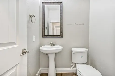 339 Woodway Drive League City TX 77573