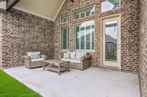 339 Woodway Drive League City TX 77573