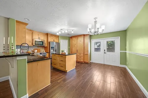 18436 Sunrise Pines Drive Montgomery TX 77316