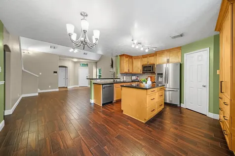 18436 Sunrise Pines Drive Montgomery TX 77316