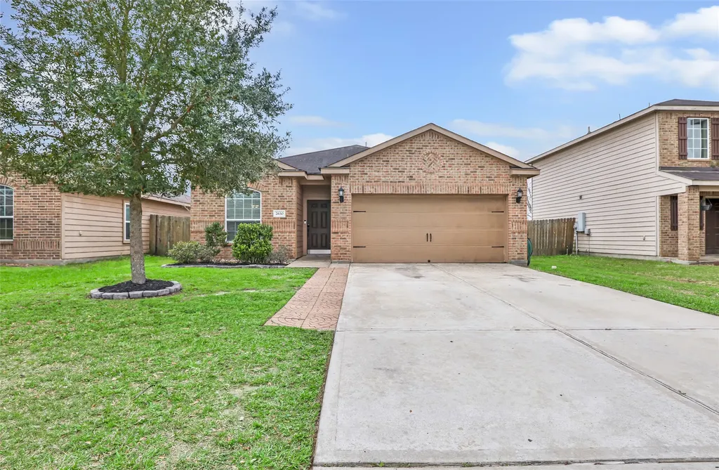 2630 Tracy Lane Highlands TX 77562