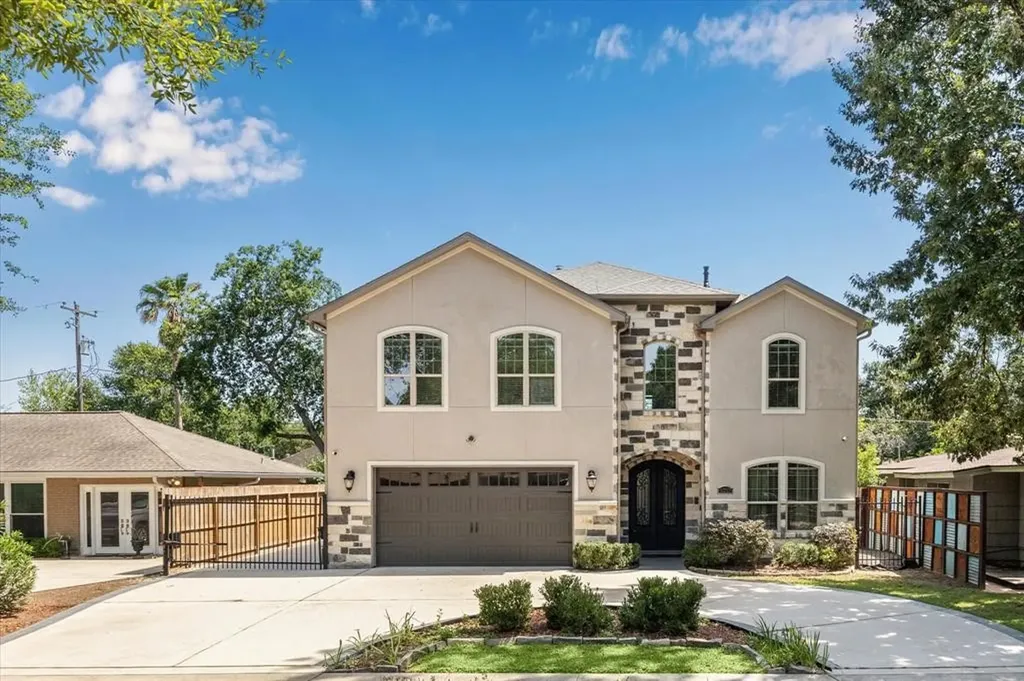 5217 W 43rd Street Houston TX 77092