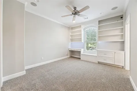 5217 W 43rd Street Houston TX 77092