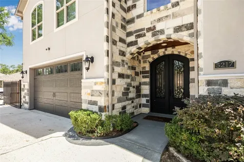 5217 W 43rd Street Houston TX 77092