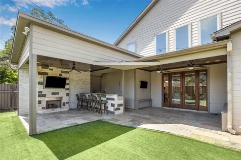 5217 W 43rd Street Houston TX 77092