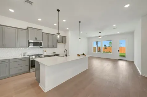 31918 Blossom Lane Fulshear TX 77423