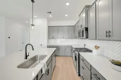 31918 Blossom Lane Fulshear TX 77423