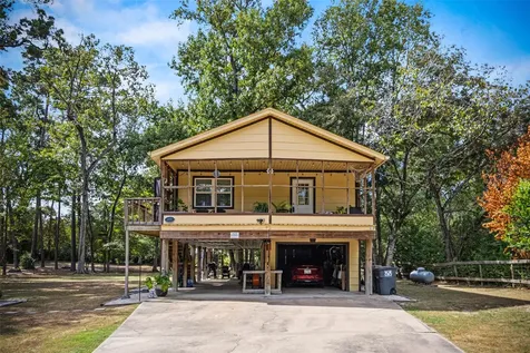 123 White Oak Drive N Woodbranch TX 77357