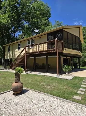 123 White Oak Drive N Woodbranch TX 77357