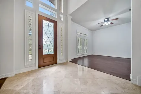 6811 Colonade Trail Sugar Land TX 77479