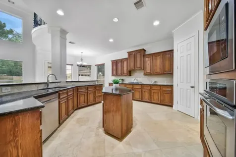 6811 Colonade Trail Sugar Land TX 77479