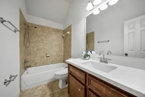 6811 Colonade Trail Sugar Land TX 77479