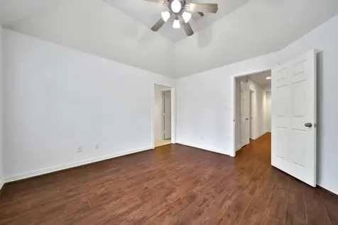 6811 Colonade Trail Sugar Land TX 77479