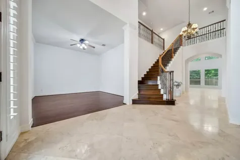 6811 Colonade Trail Sugar Land TX 77479