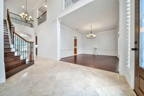 6811 Colonade Trail Sugar Land TX 77479