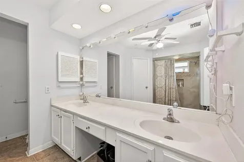 15343 Meadow Village Drive Houston TX 77095