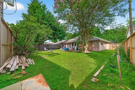 15343 Meadow Village Drive Houston TX 77095