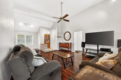 15343 Meadow Village Drive Houston TX 77095