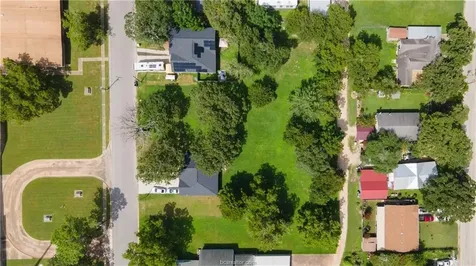 Tbd 8th Street - 4 Lots Somerville TX 77879