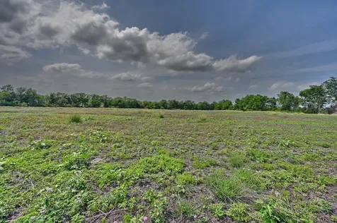 544 E Fm 1291 Round Top TX 78954