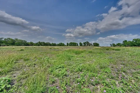 544 E Fm 1291 Round Top TX 78954