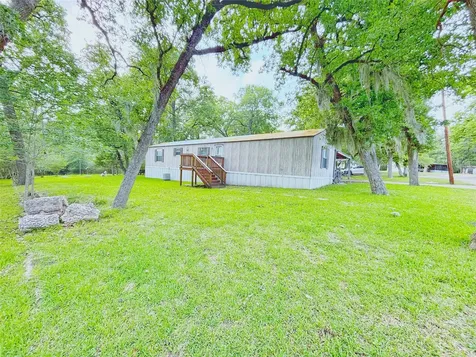 8 River Drive Trinity TX 75862