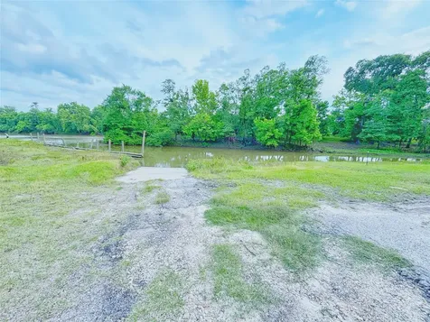 8 River Drive Trinity TX 75862