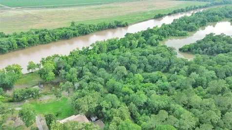 8 River Drive Trinity TX 75862