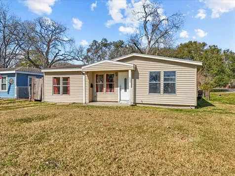 1002 Orange Street La Marque TX 77568